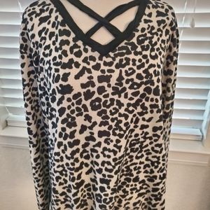 Leapard Print Sweater
